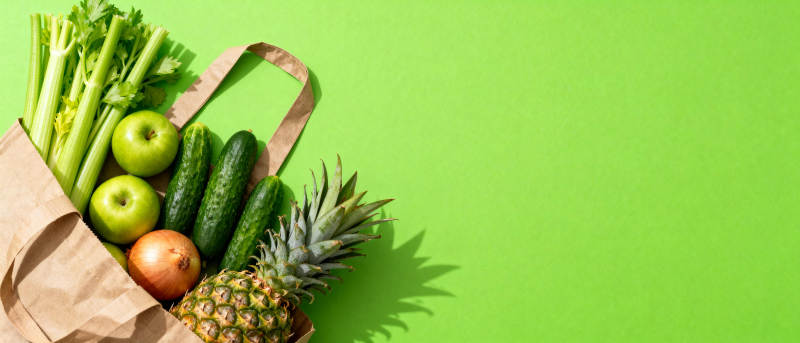 新鲜蔬果满袋绿图片