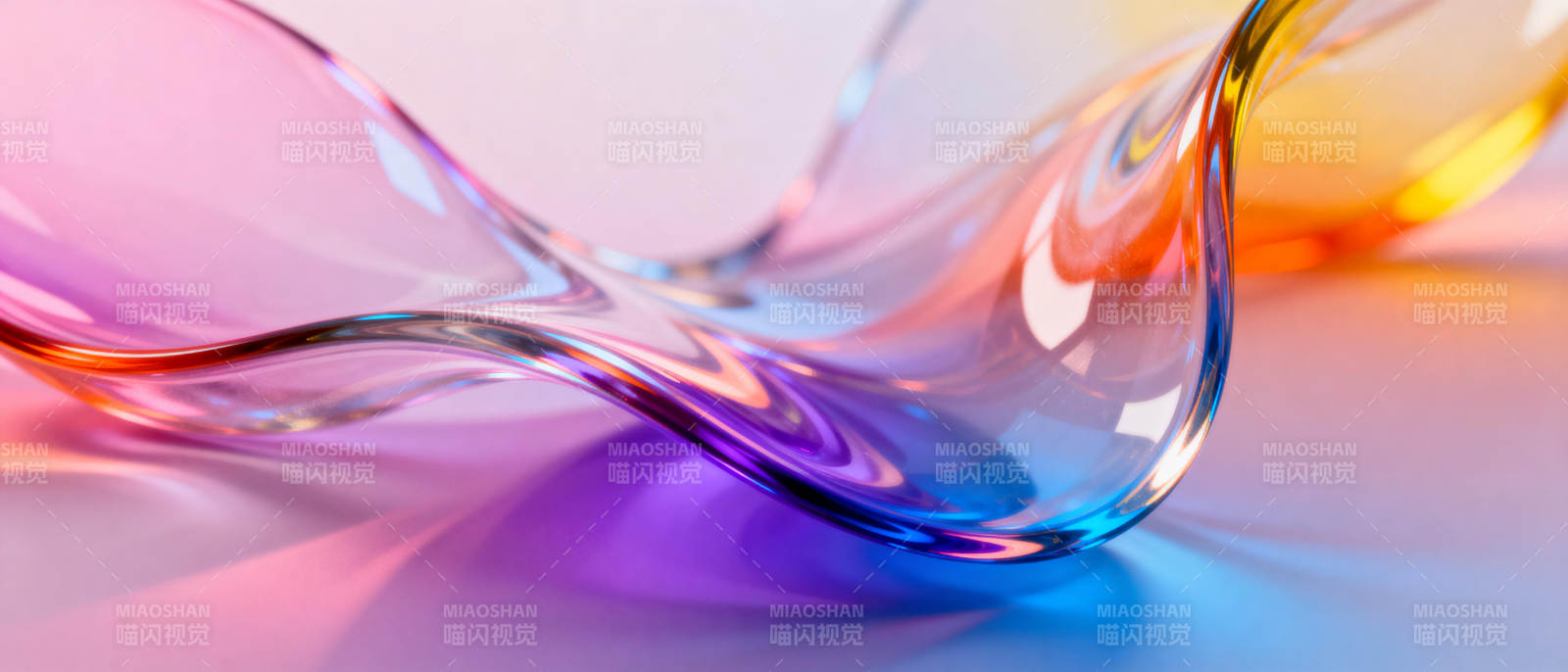 流光溢彩的玻璃艺术图片