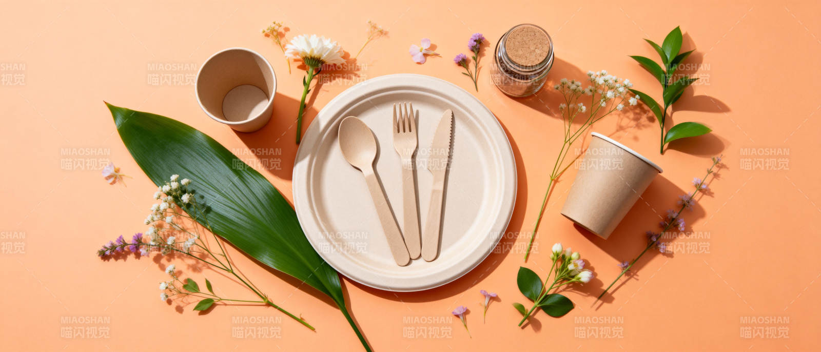 环保餐具摆盘图片