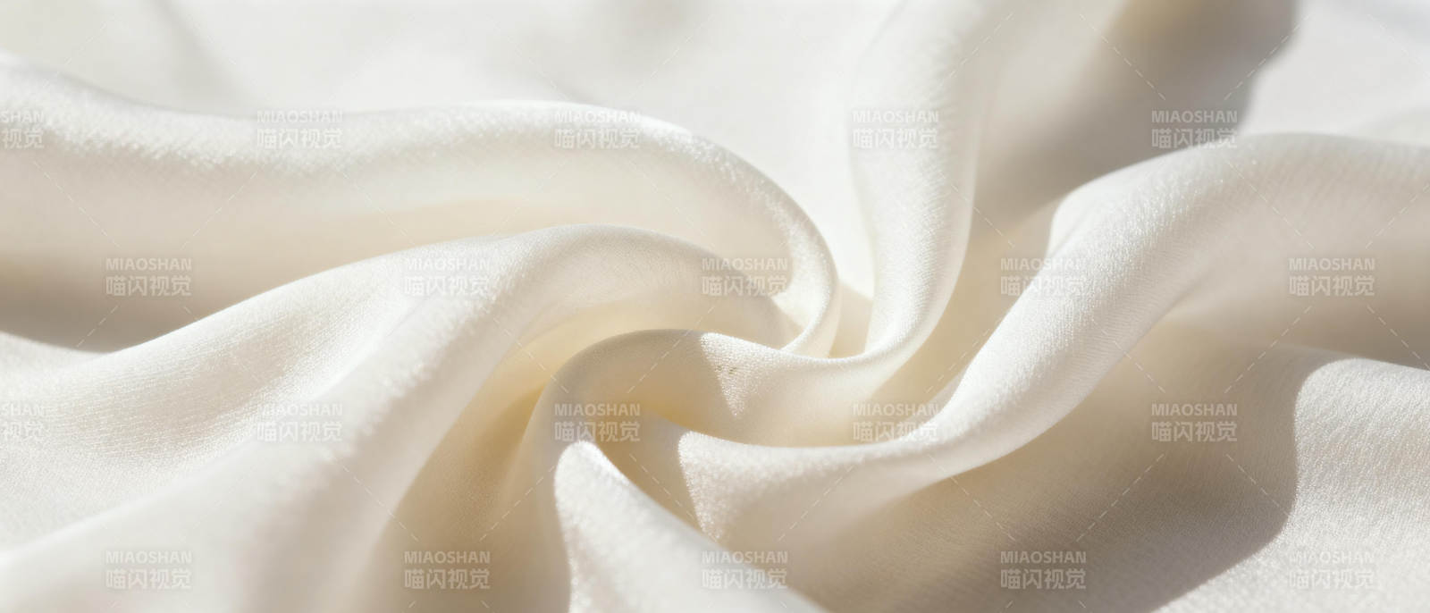 柔滑丝质布料特写图片