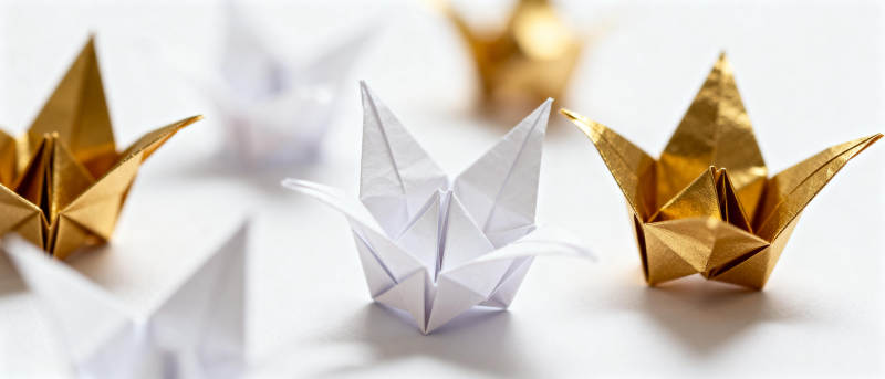 折纸鹤 金白相映图片