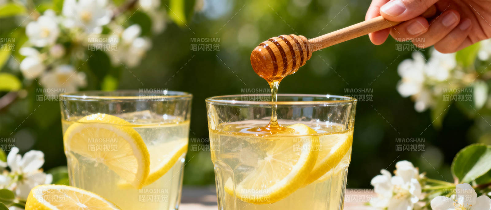 蜂蜜柠檬水图片