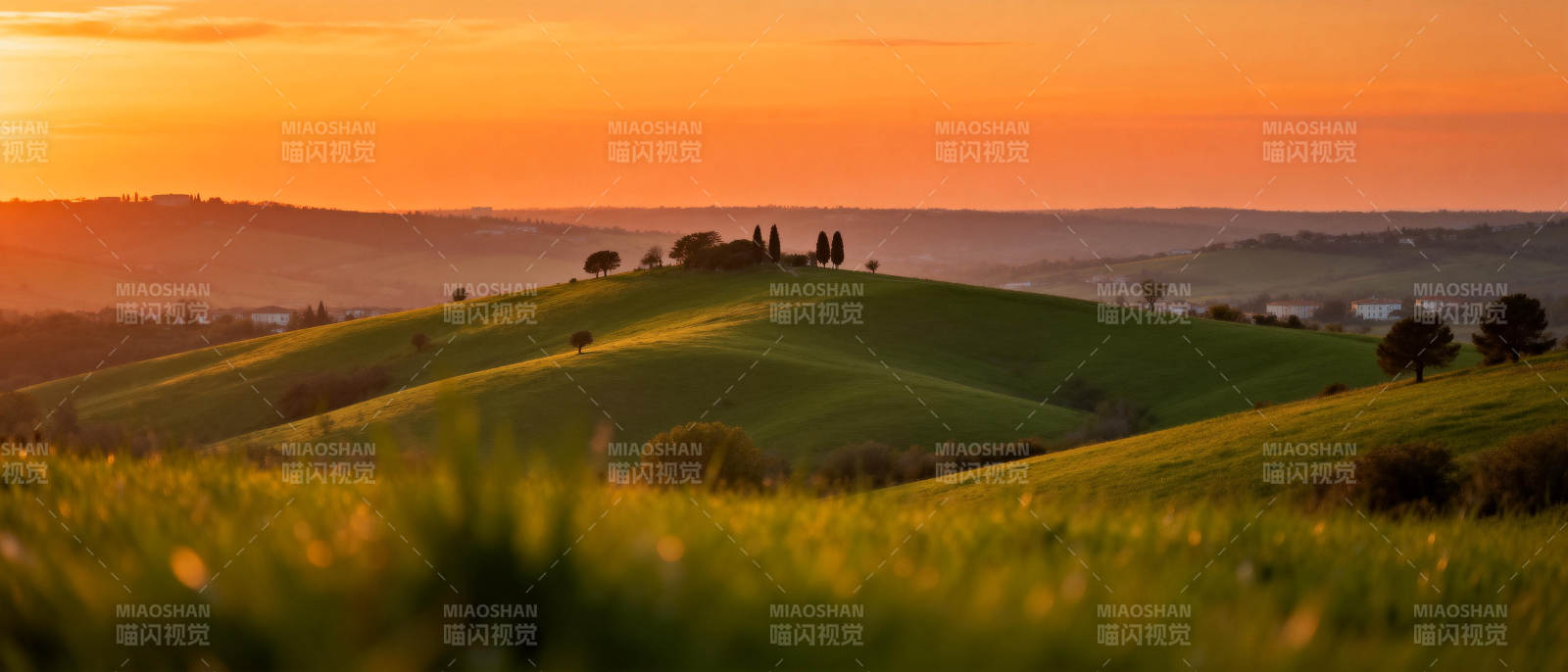 夕阳下的田园风光图片
