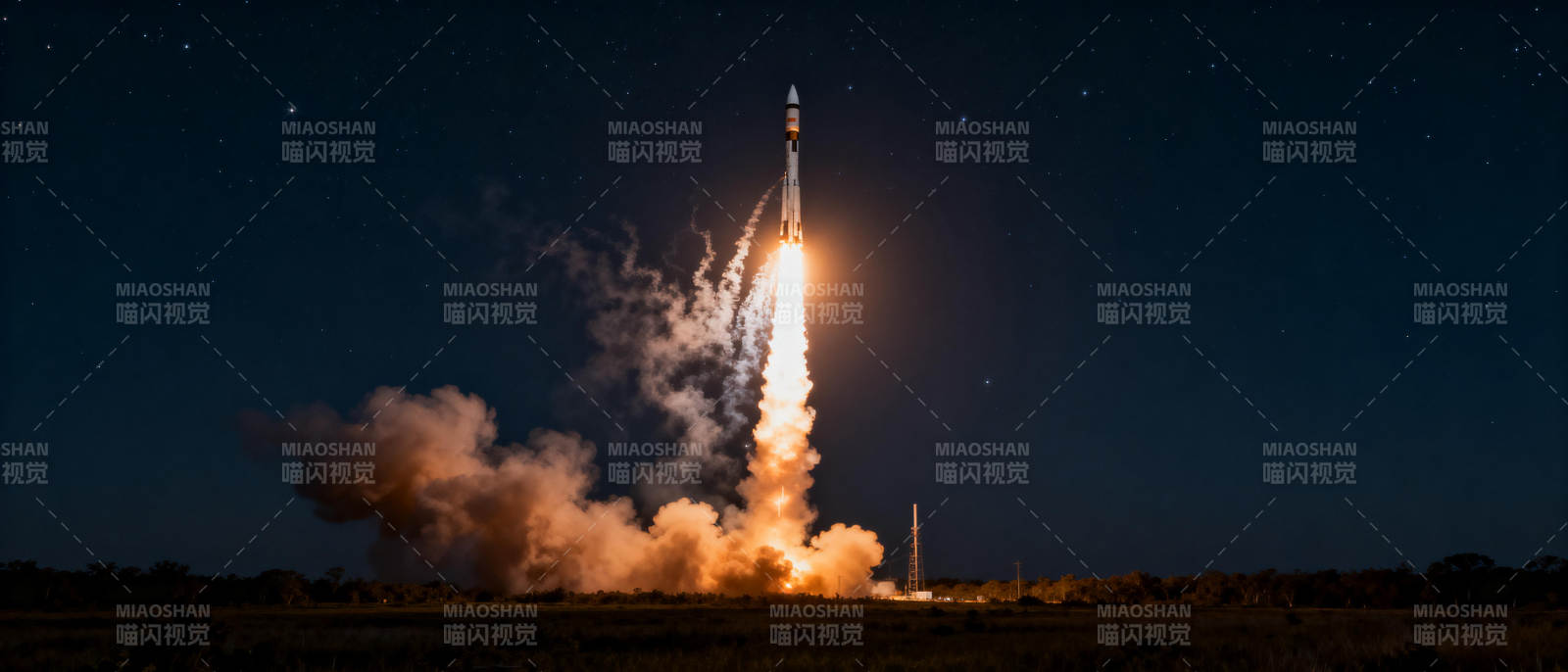 火箭升空瞬间图片