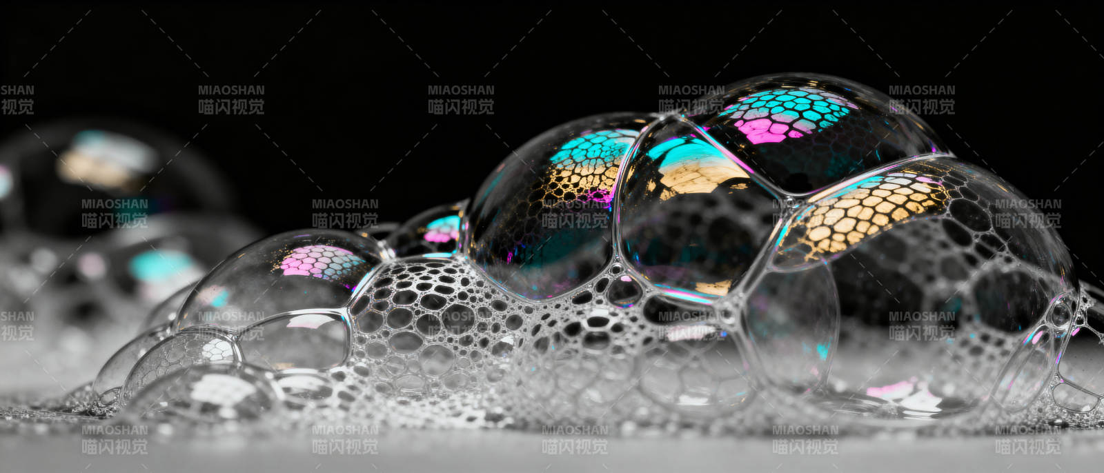 泡泡的奇幻世界图片