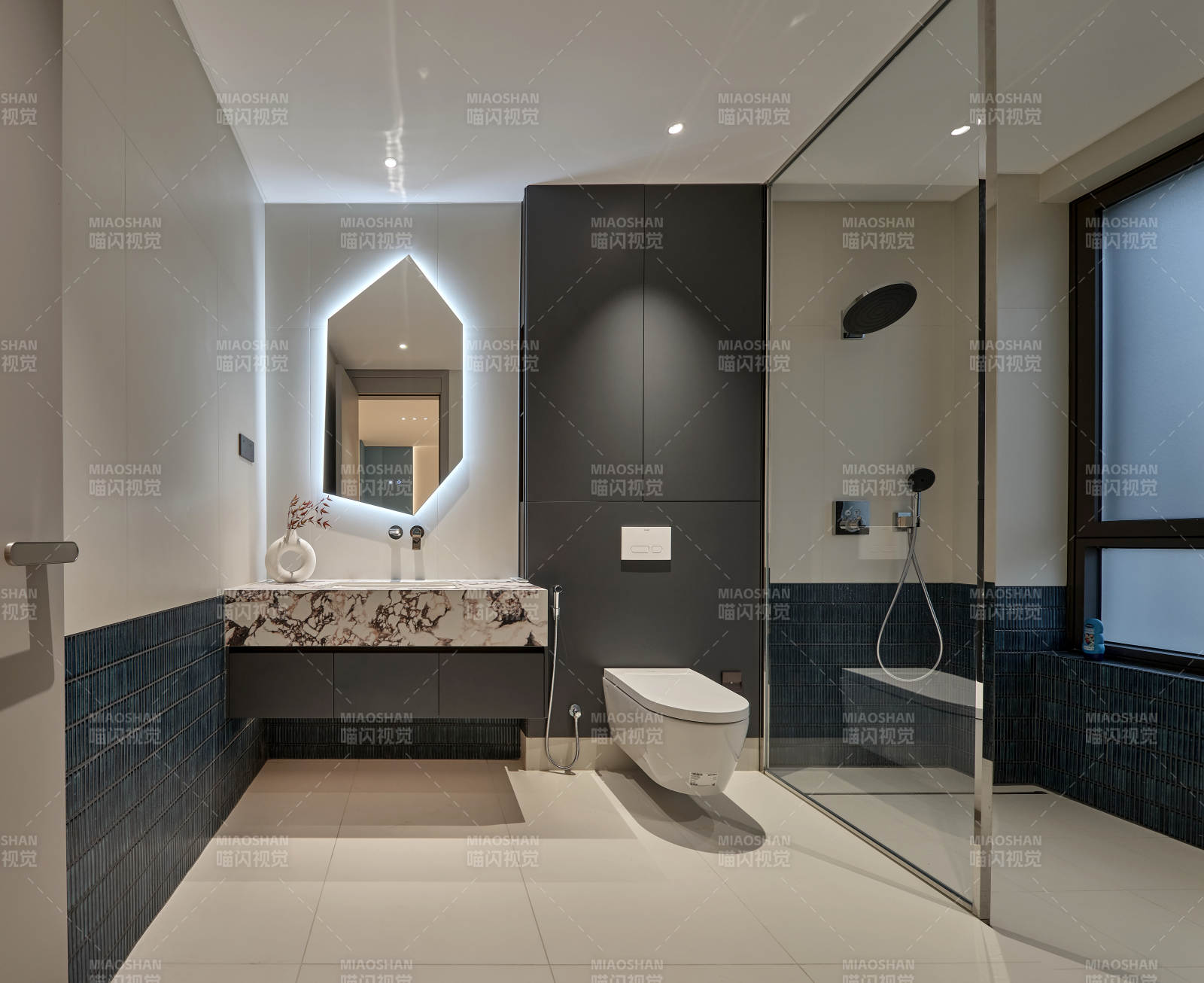 现代简约浴室设计图片