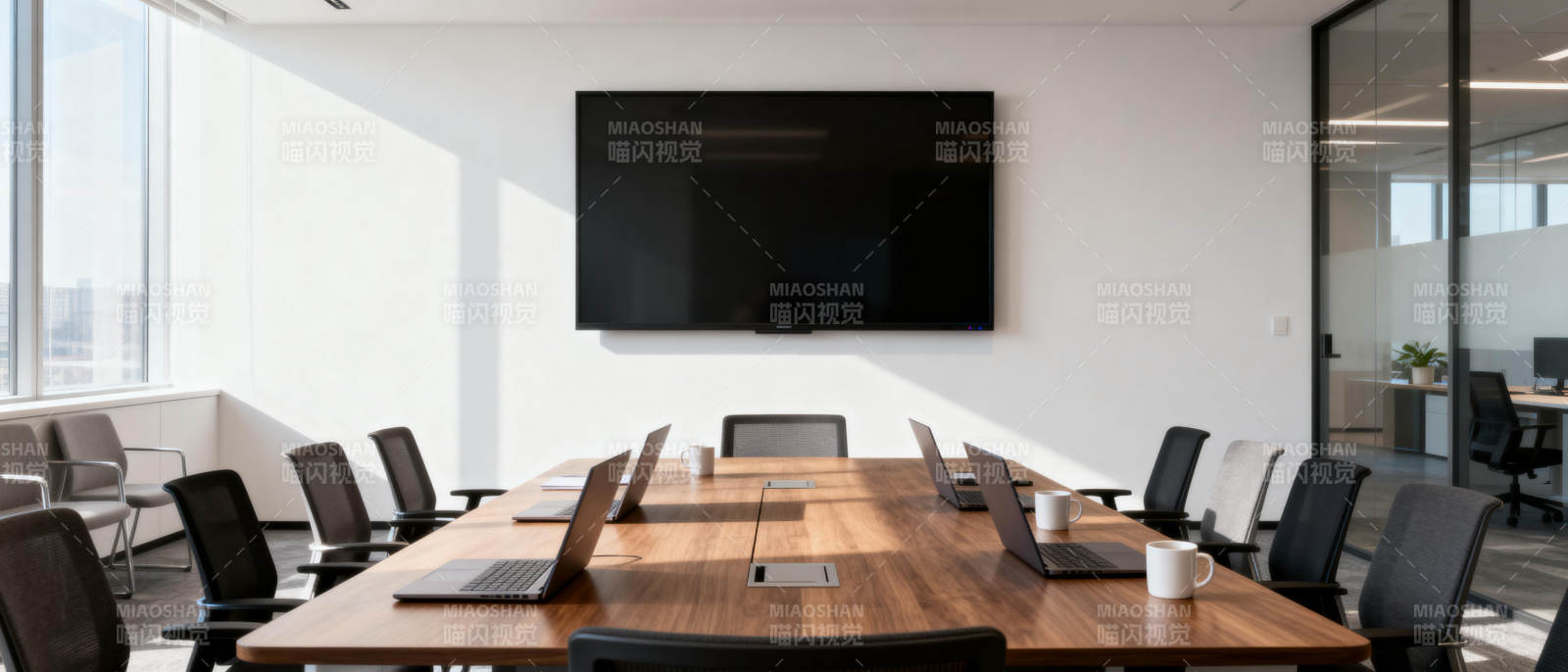 现代会议室全景图片