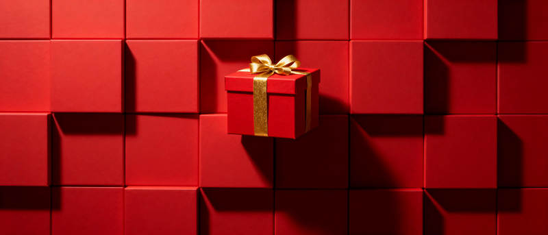 红色礼盒 金色丝带图片