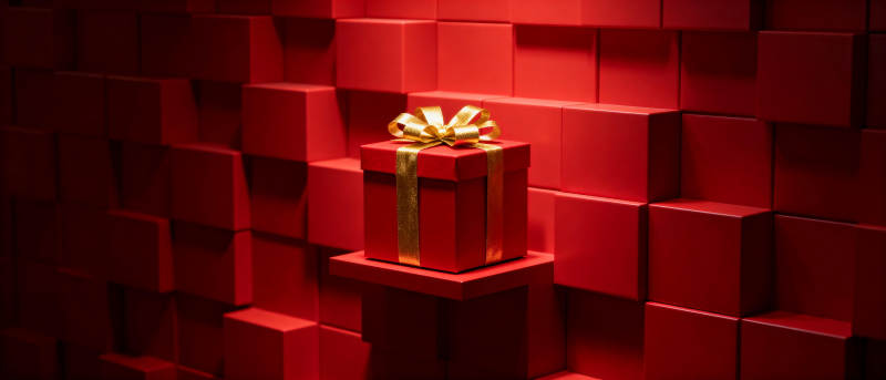 红色礼盒 金色丝带图片