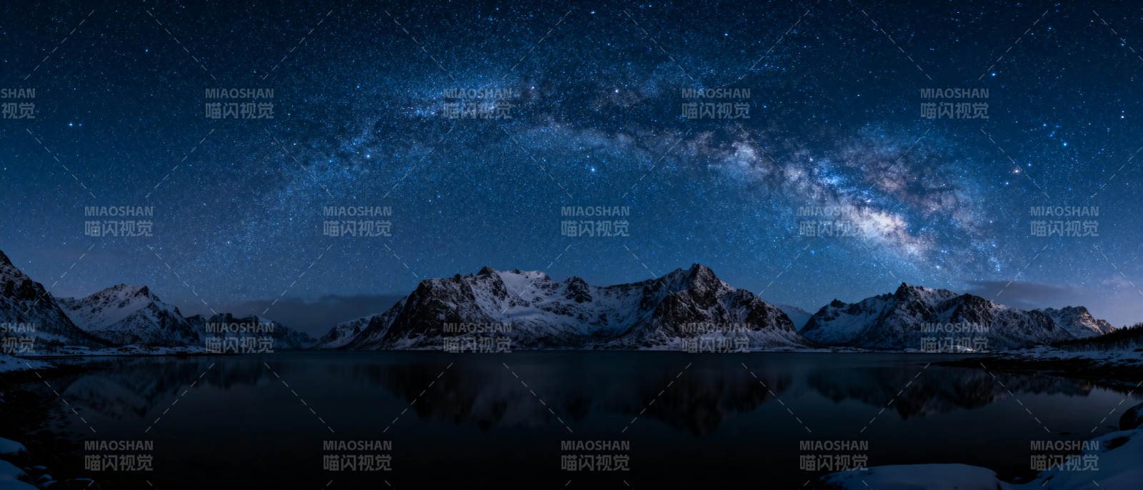 星河映雪峰图片