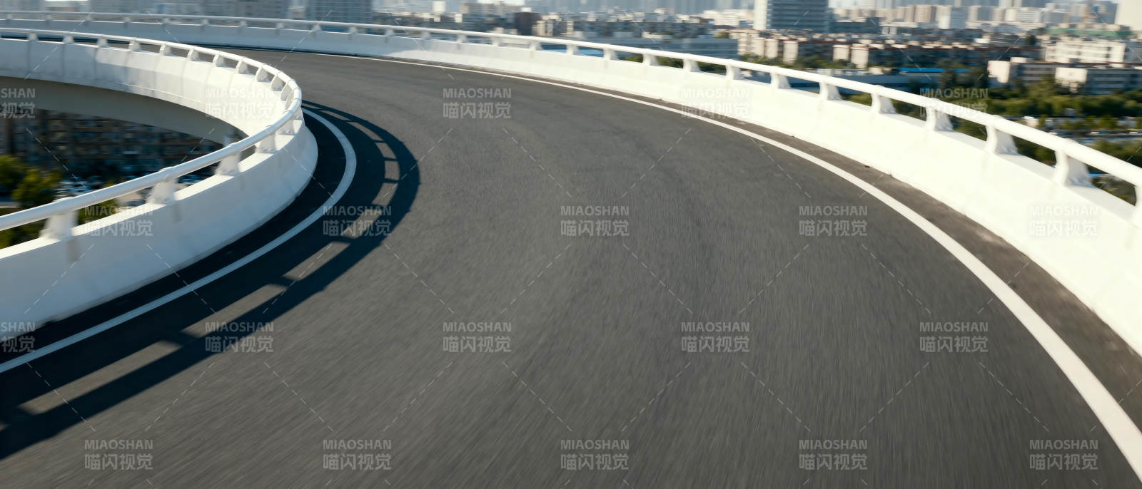 城市高架弯道图片