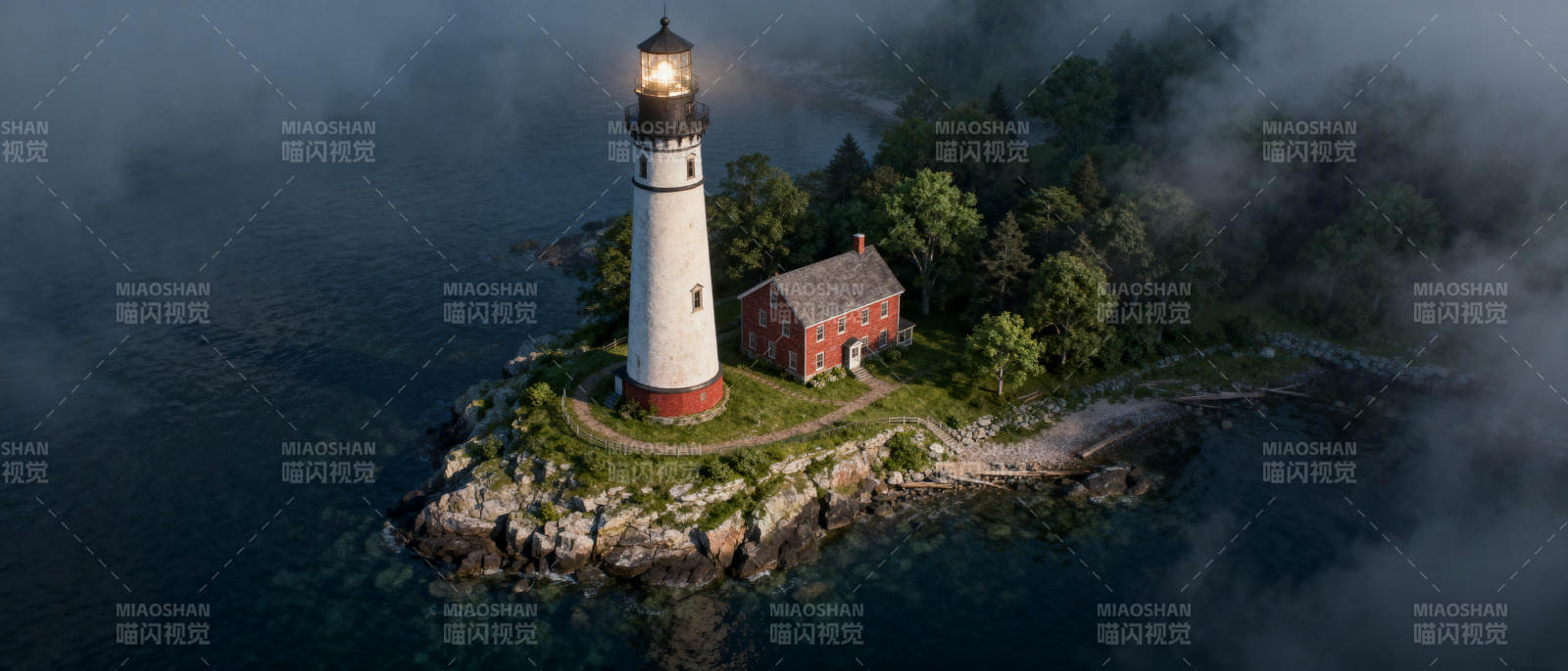 灯塔守望夜海图片