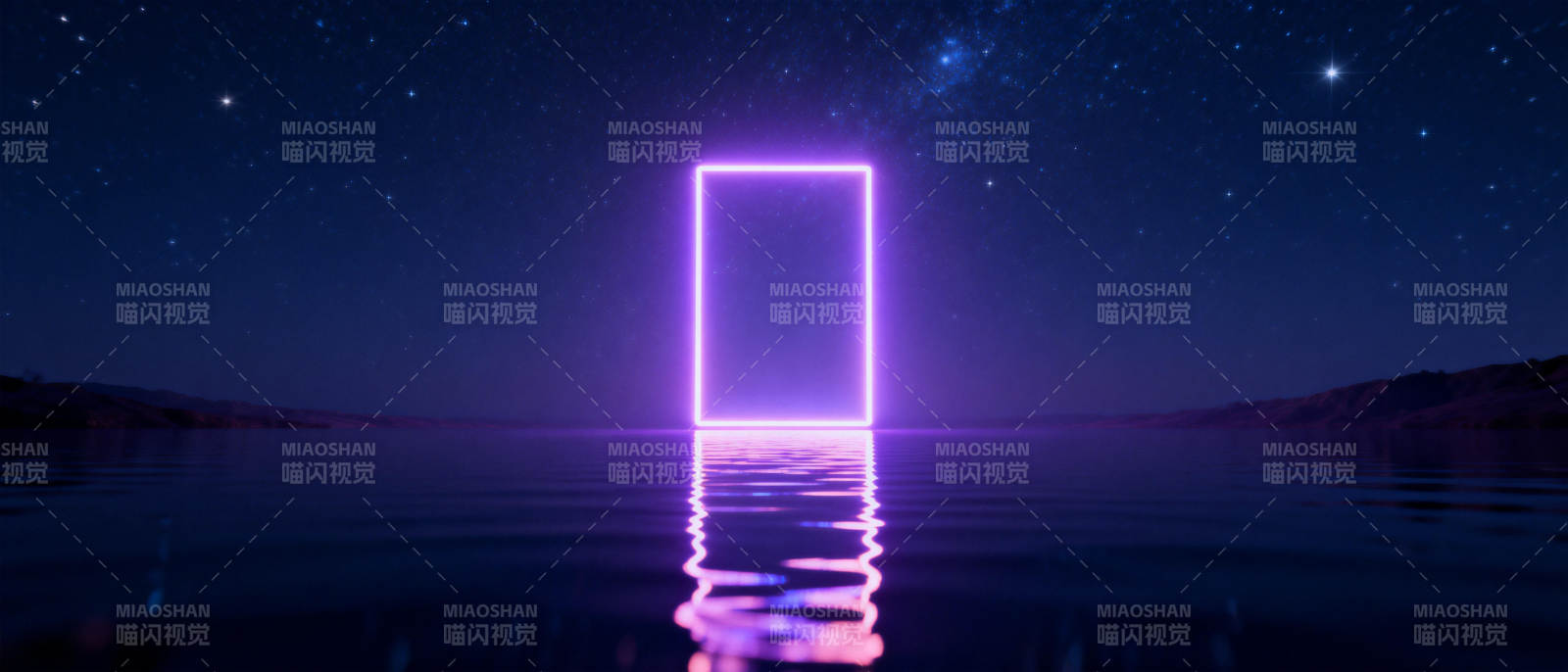 星夜紫门映水光图片