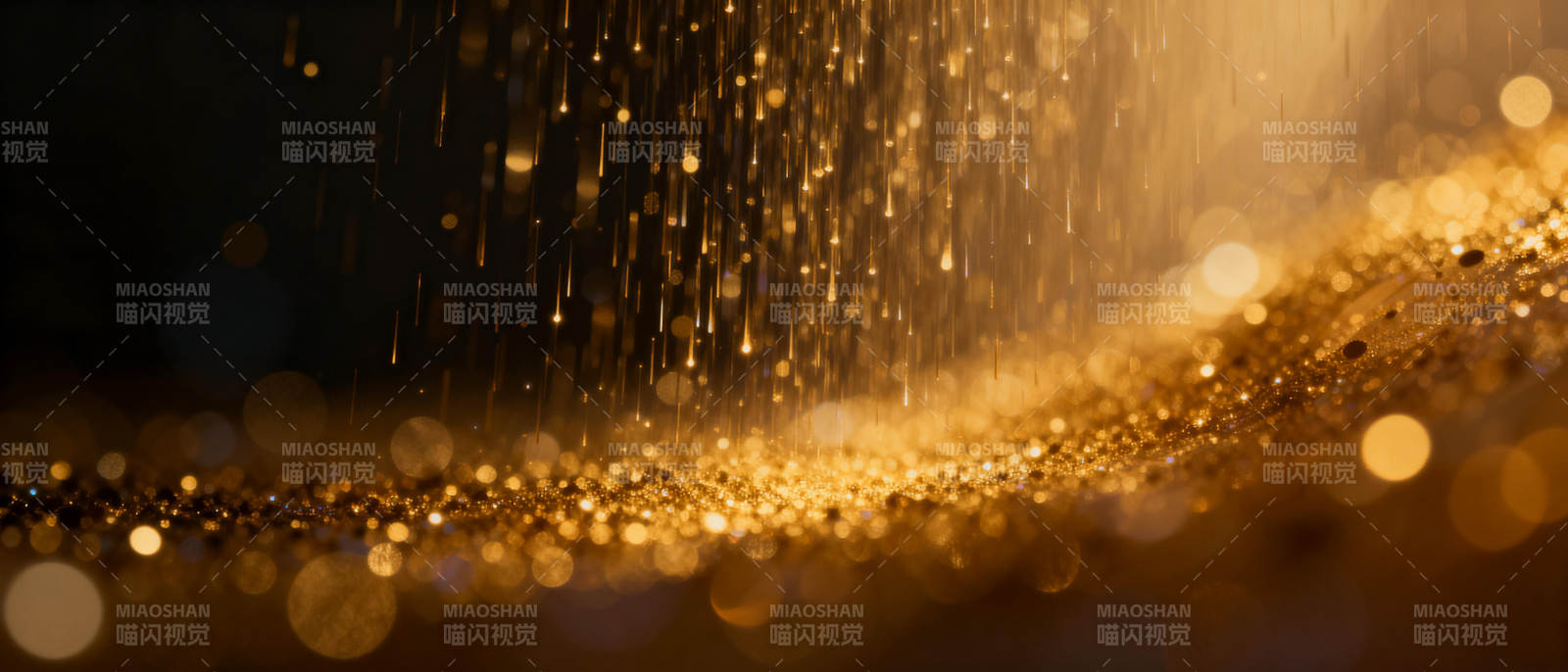 金色雨滴闪耀光芒图片