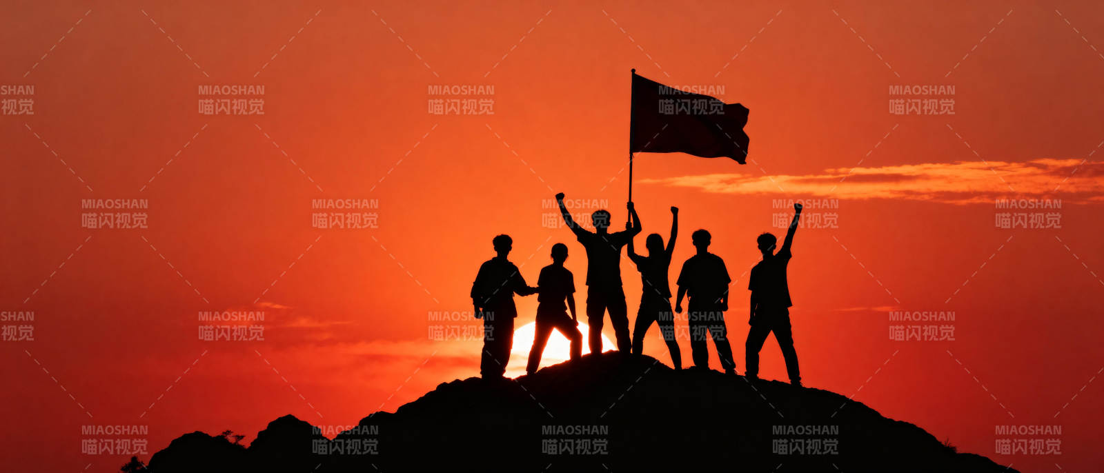 登顶胜利时刻图片