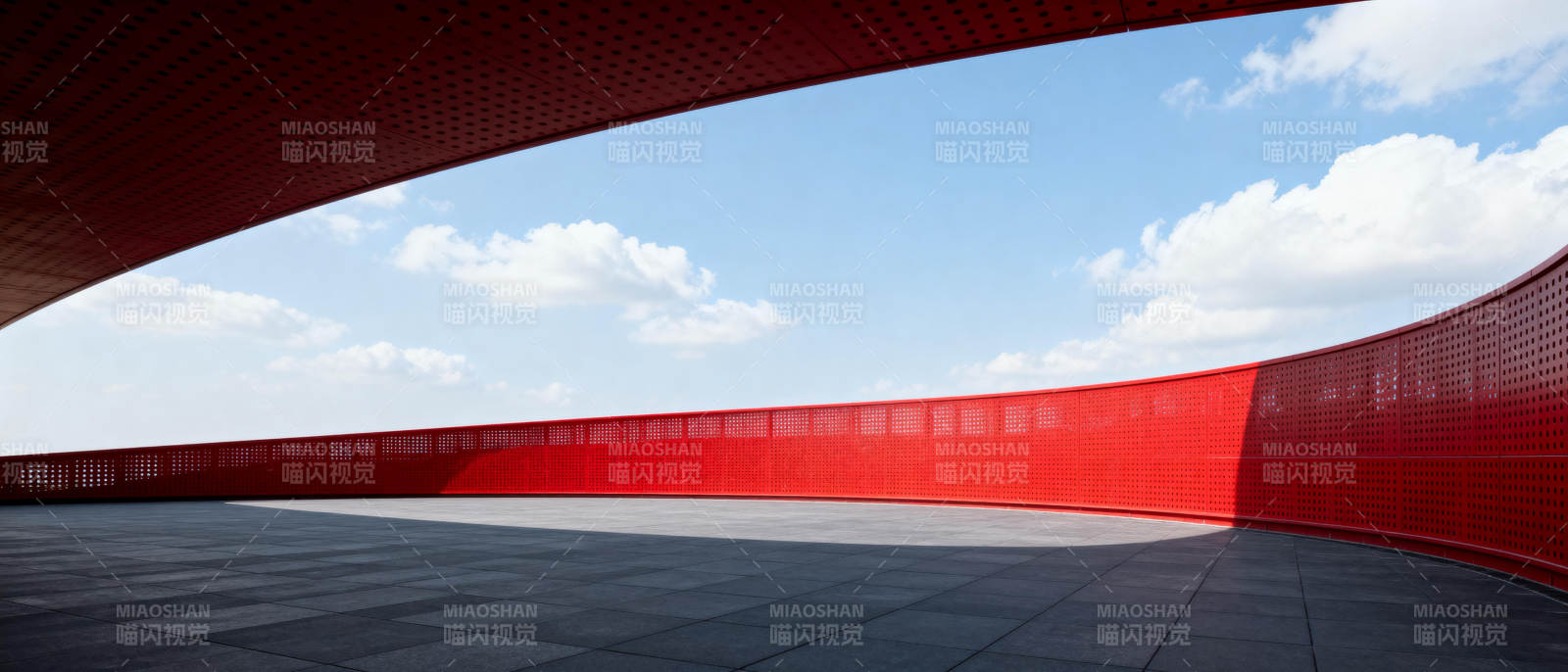 红色弧形建筑图片