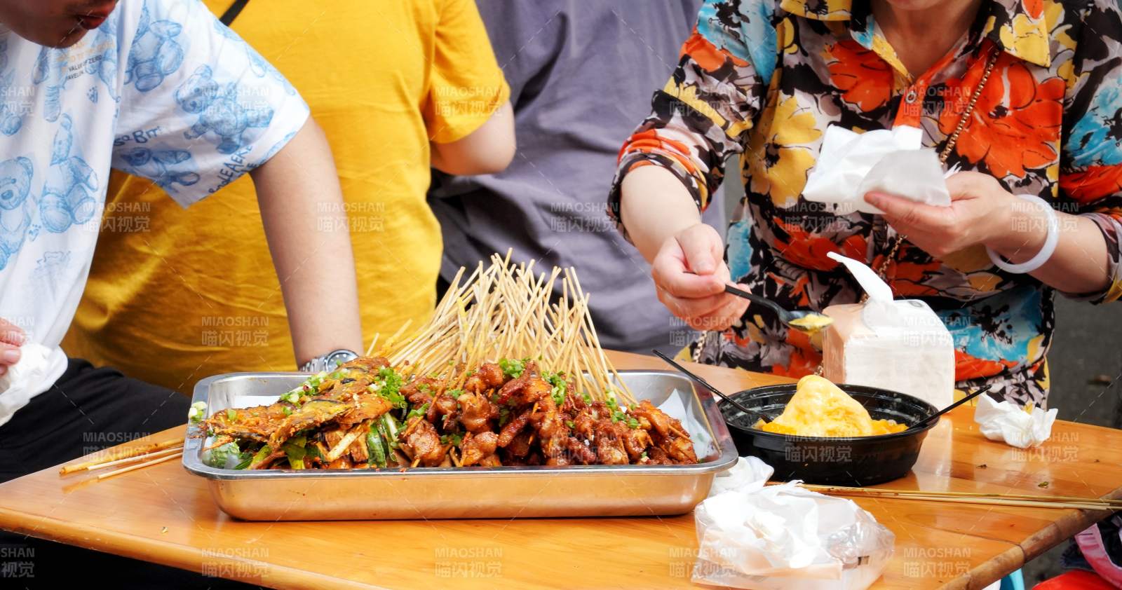 美味串烧聚餐图片