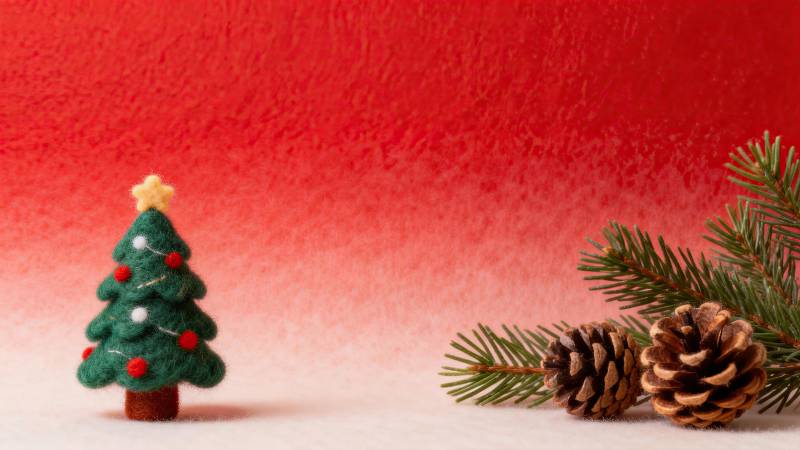 圣诞树与松果静物摄影图片