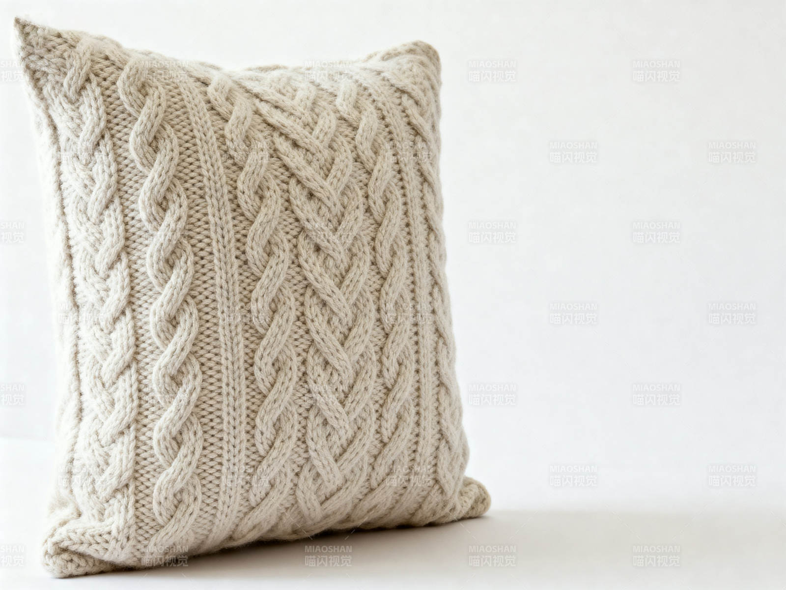 针织抱枕特写展示图片