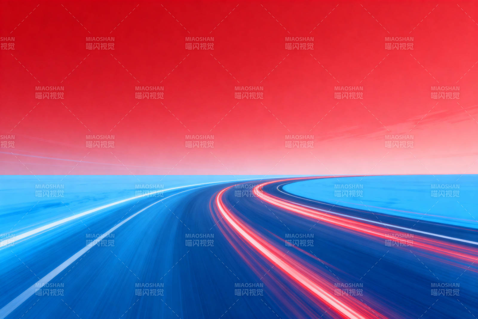 红色天空下的公路图片