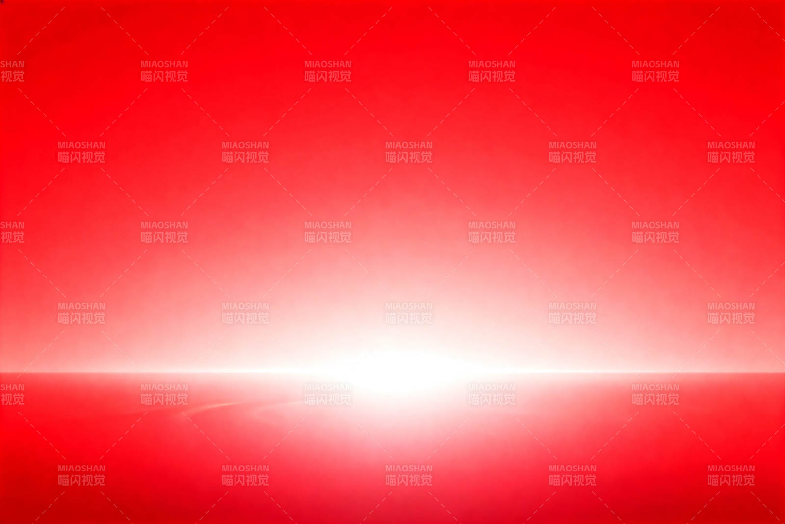 红色背景日出光芒图片