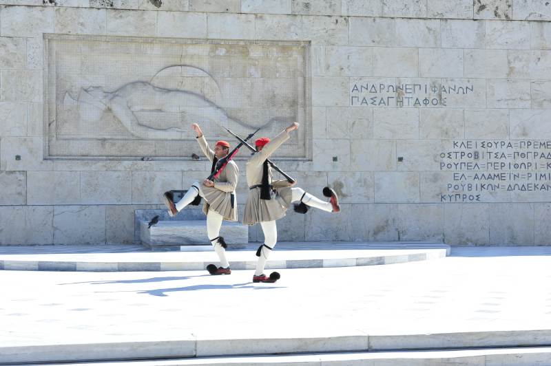 希腊 雅典卫兵换岗仪式图片