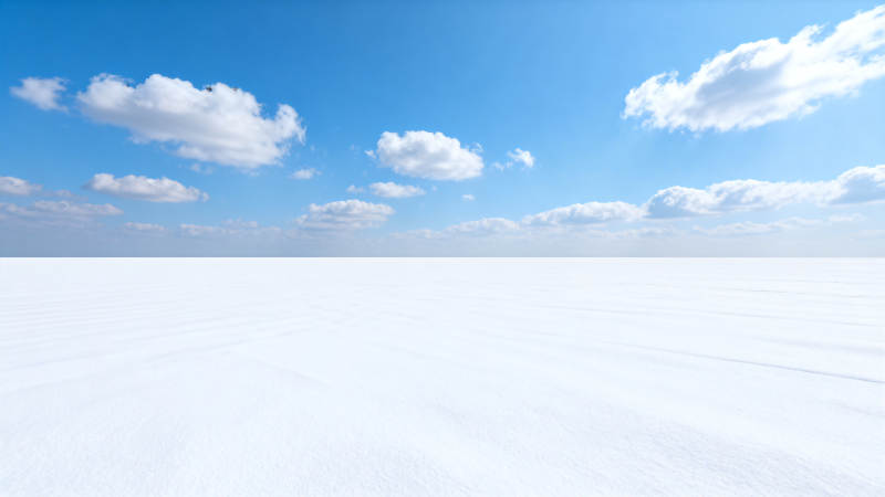 雪地蓝天白云无尽延伸图片