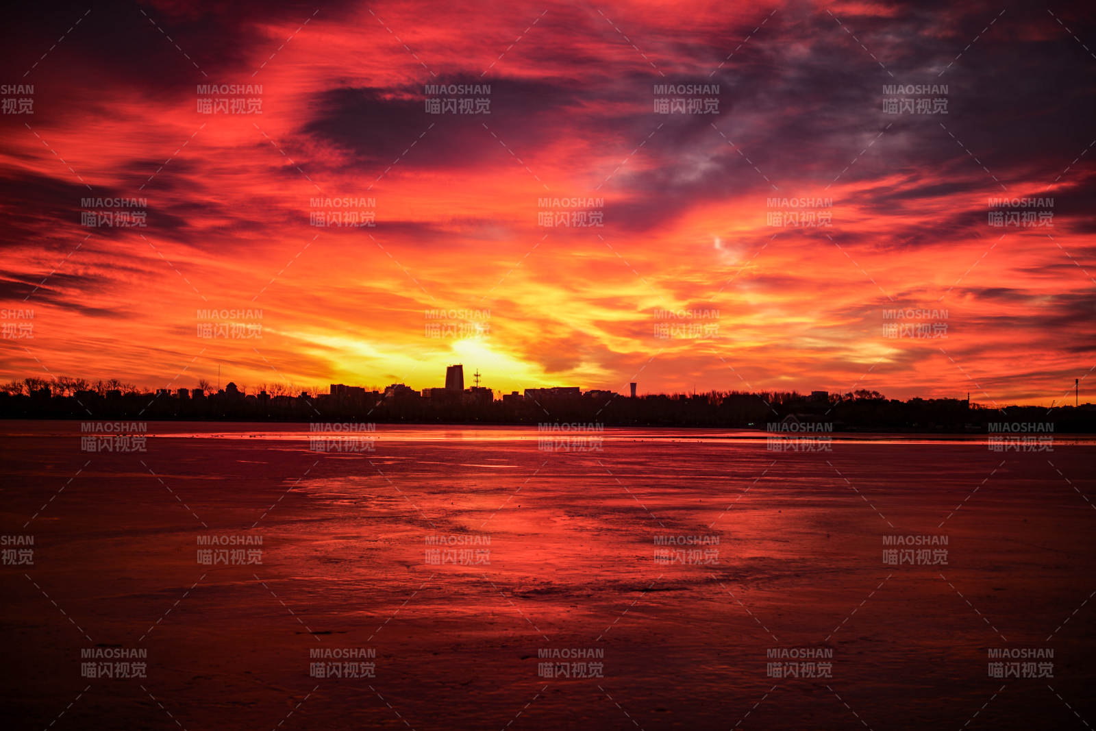 颐和园烈焰黄昏图片