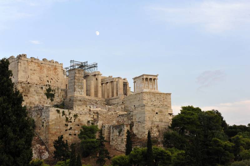 希腊雅典卫城月夜图片