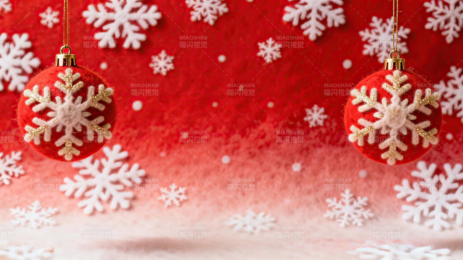 红色背景下的雪花挂饰图片