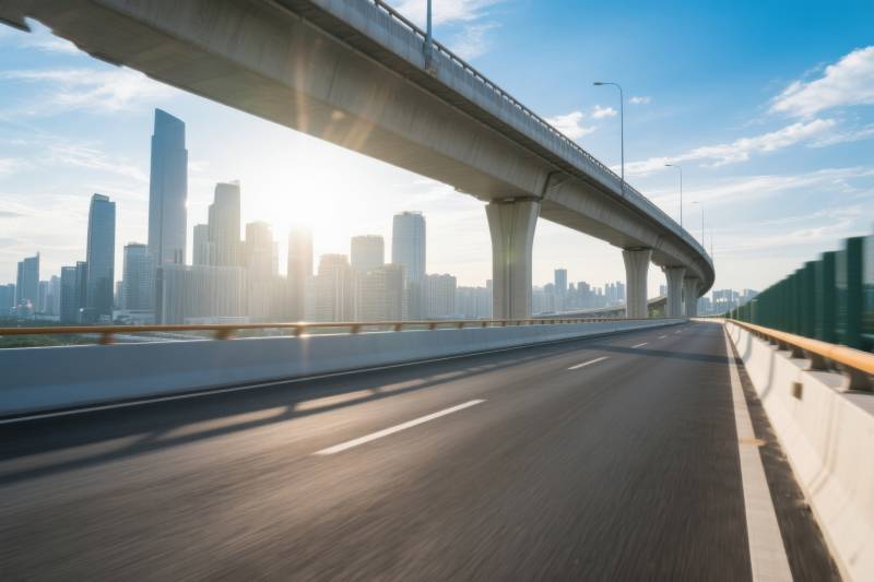 城市高架桥与蓝天图片