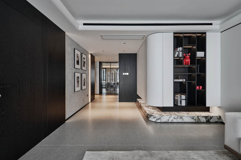 现代简约家居走廊图片