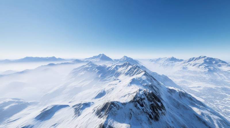 雪峰云海 壮丽无垠图片