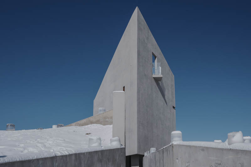 雪中涝利海游牧人灯塔现代建筑图片