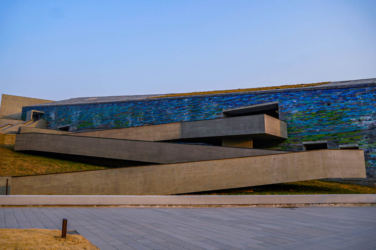 现代建筑艺术馆图片