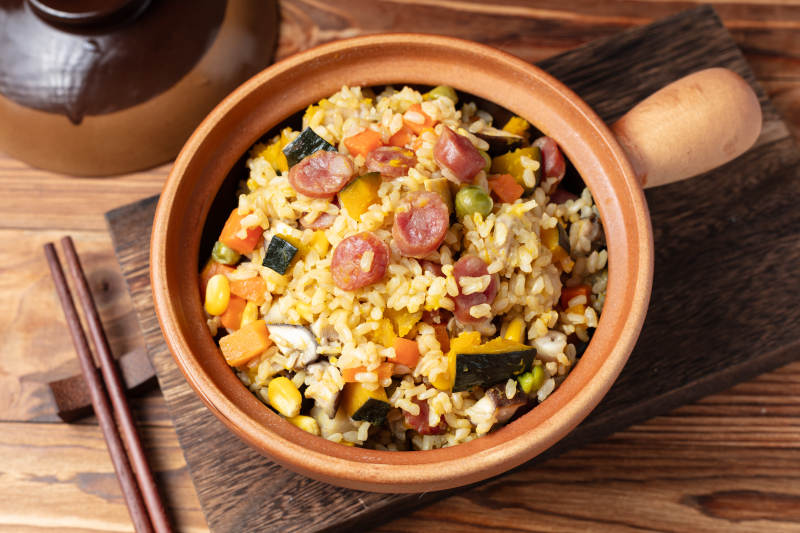 彩蔬腊肠焖饭图片