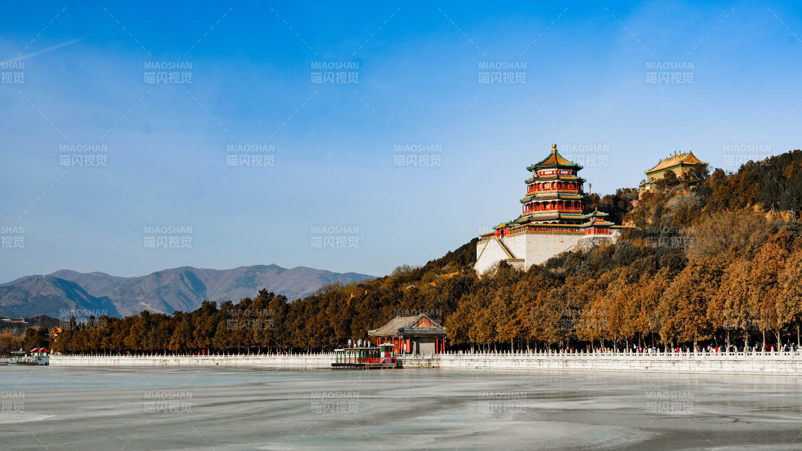 颐和园秋景图片