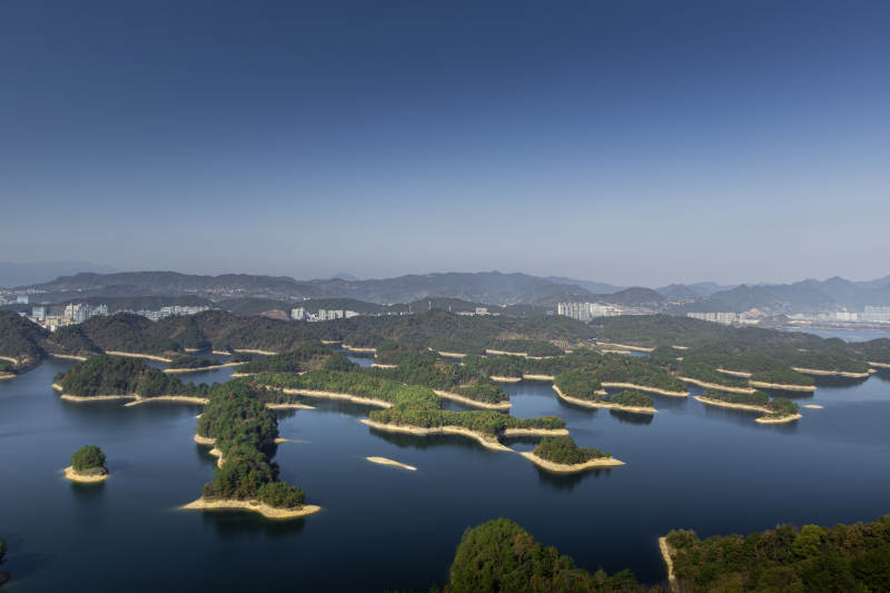 千岛湖湖光山色如画图片