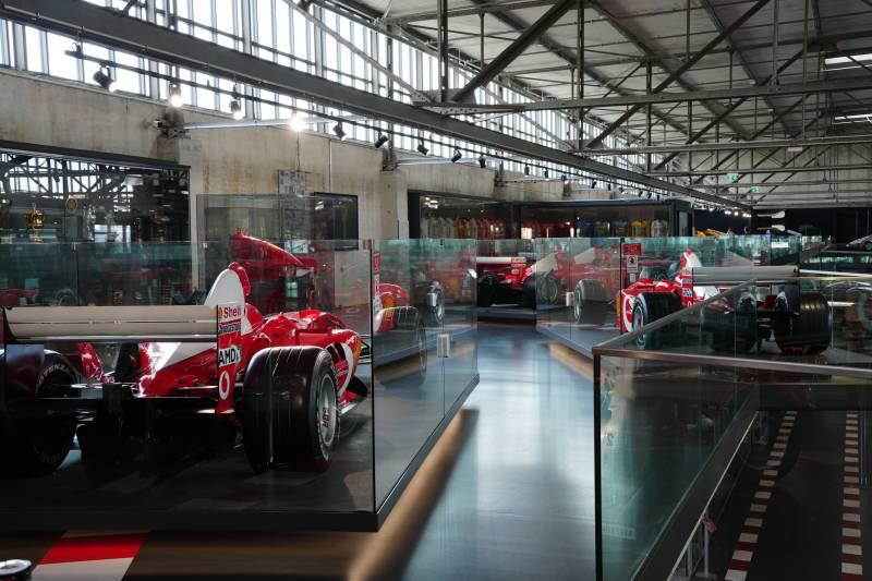 赛车博物馆展厅图片