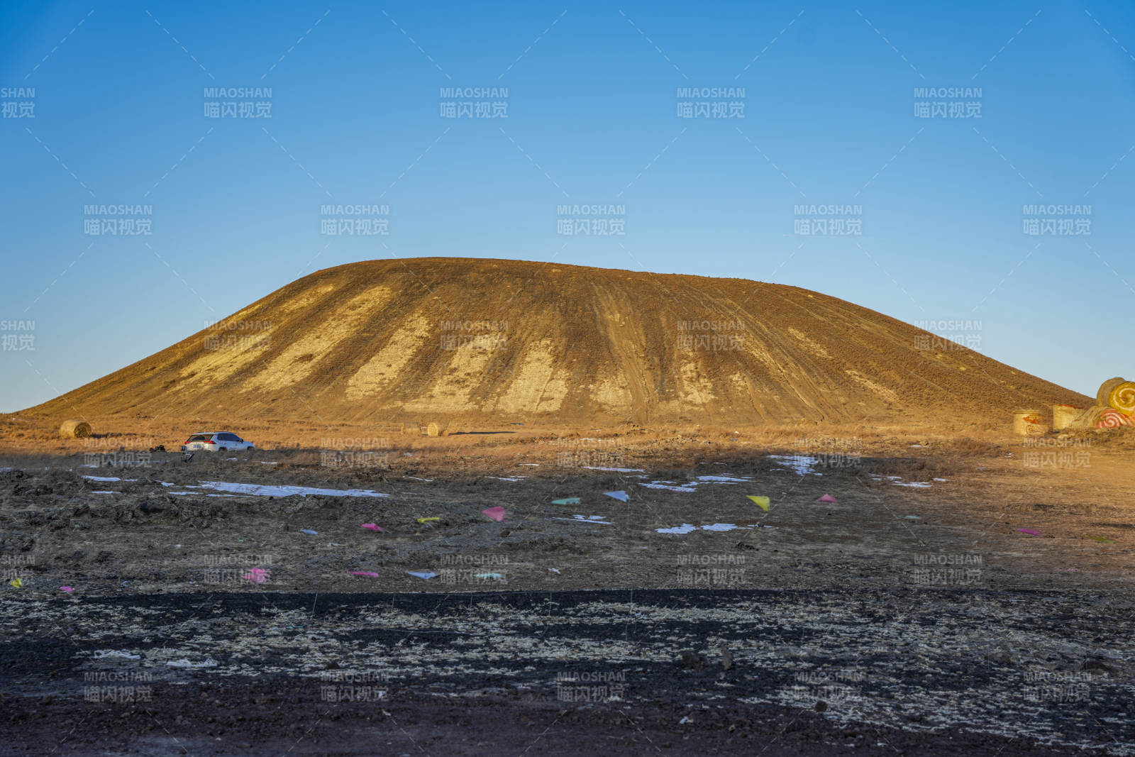 乌兰察布火山图片