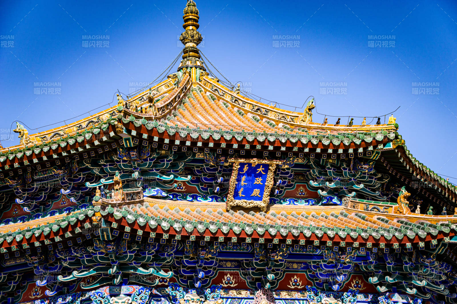 沈阳故宫太政殿飞檐图片