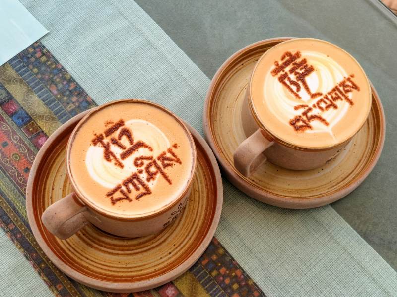 拉萨-藏文拉花咖啡图片