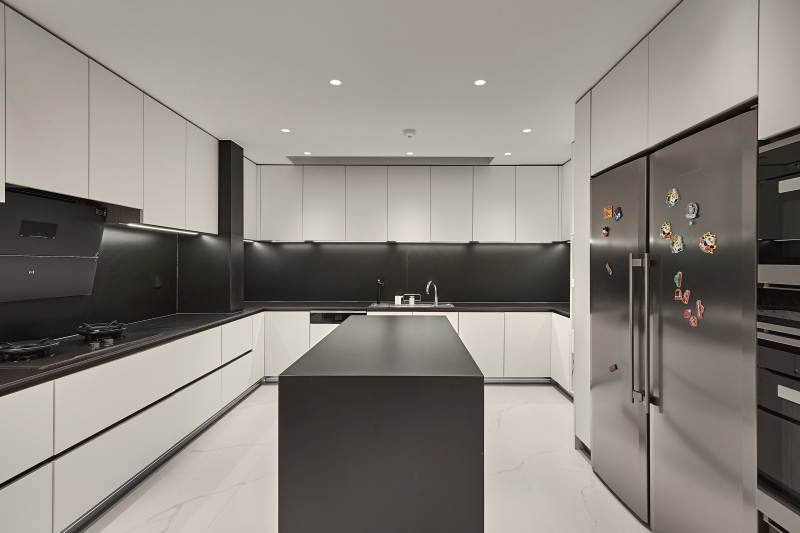 现代简约厨房设计图片