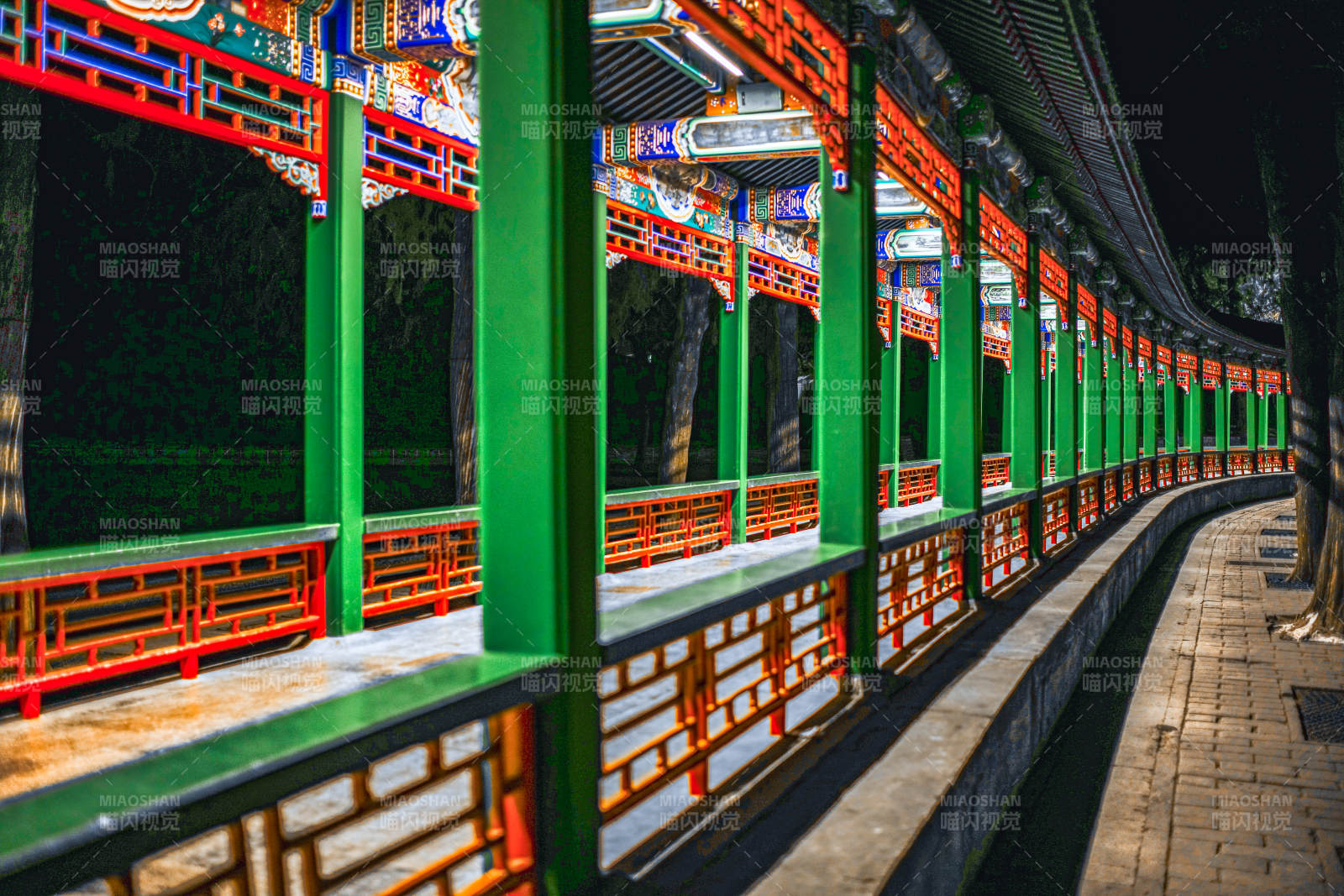 颐和园长廊古韵图片