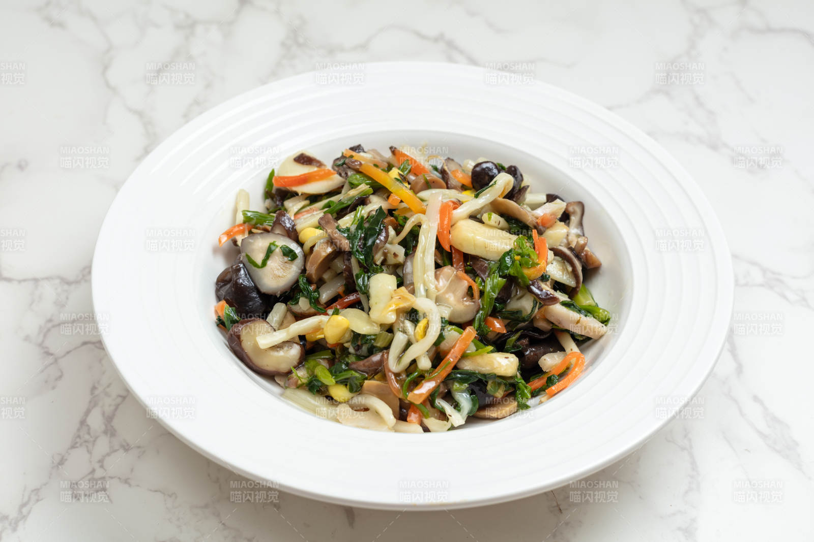 凉拌素什锦图片