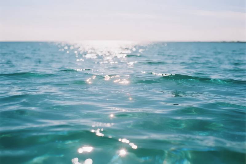 碧海微光图片