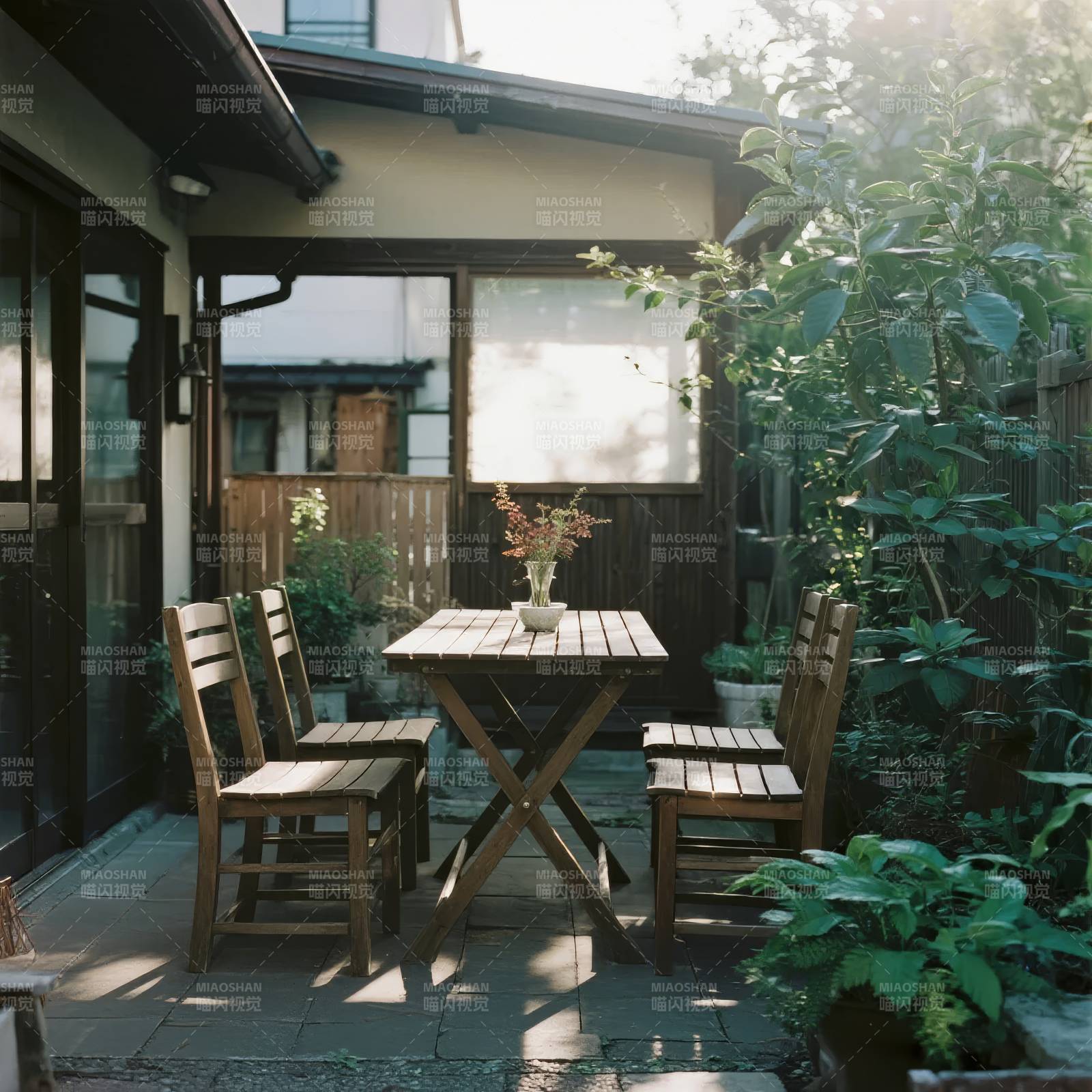 庭院静谧时光图片