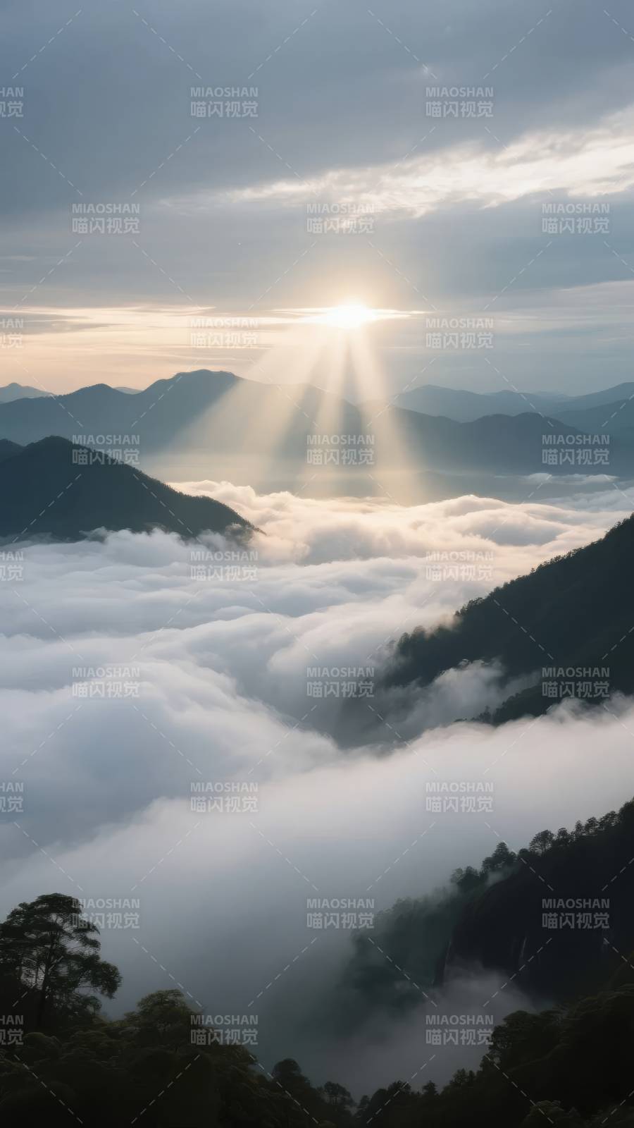 云海日出山间图片