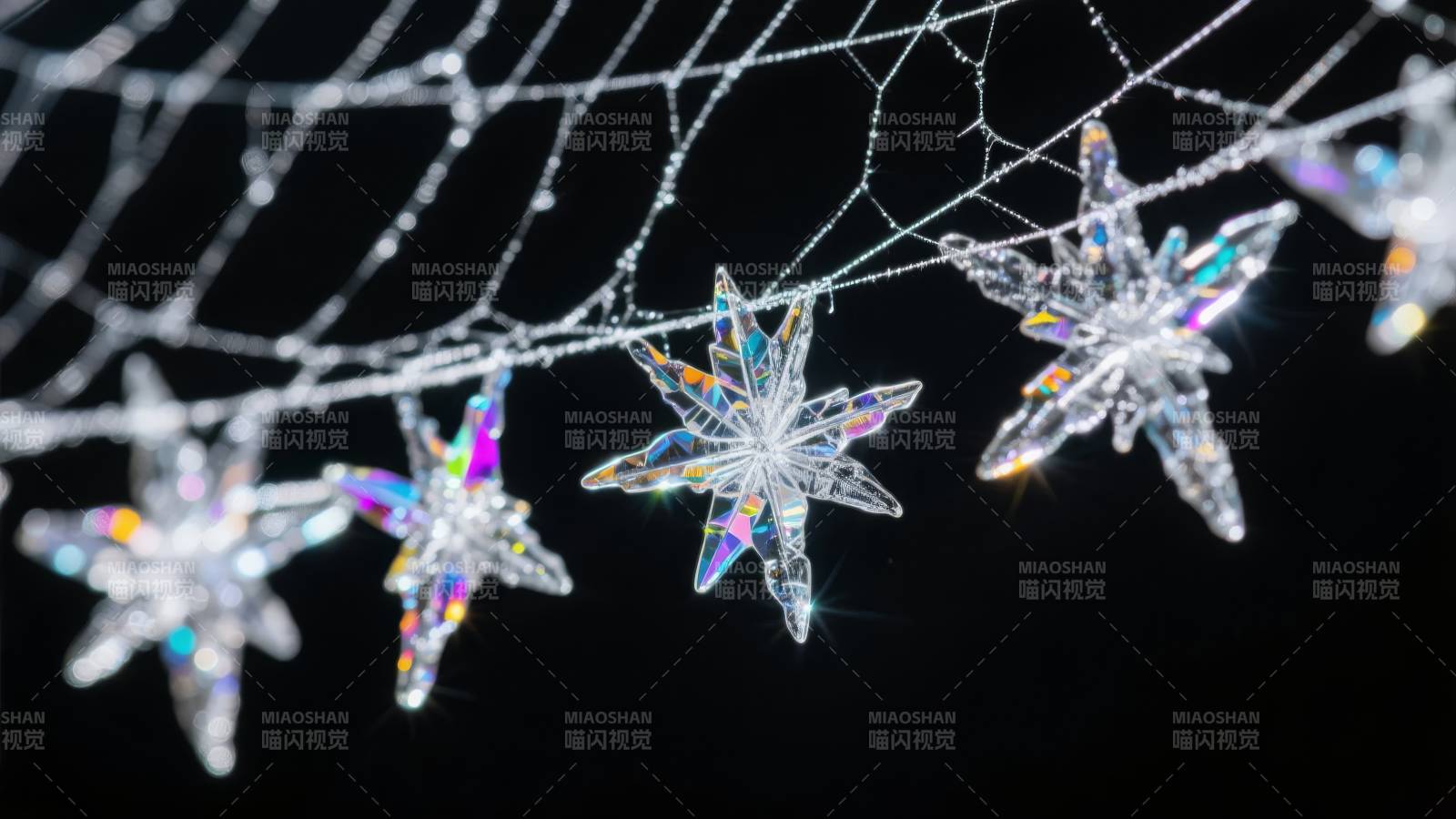 晶莹雪花挂饰图片