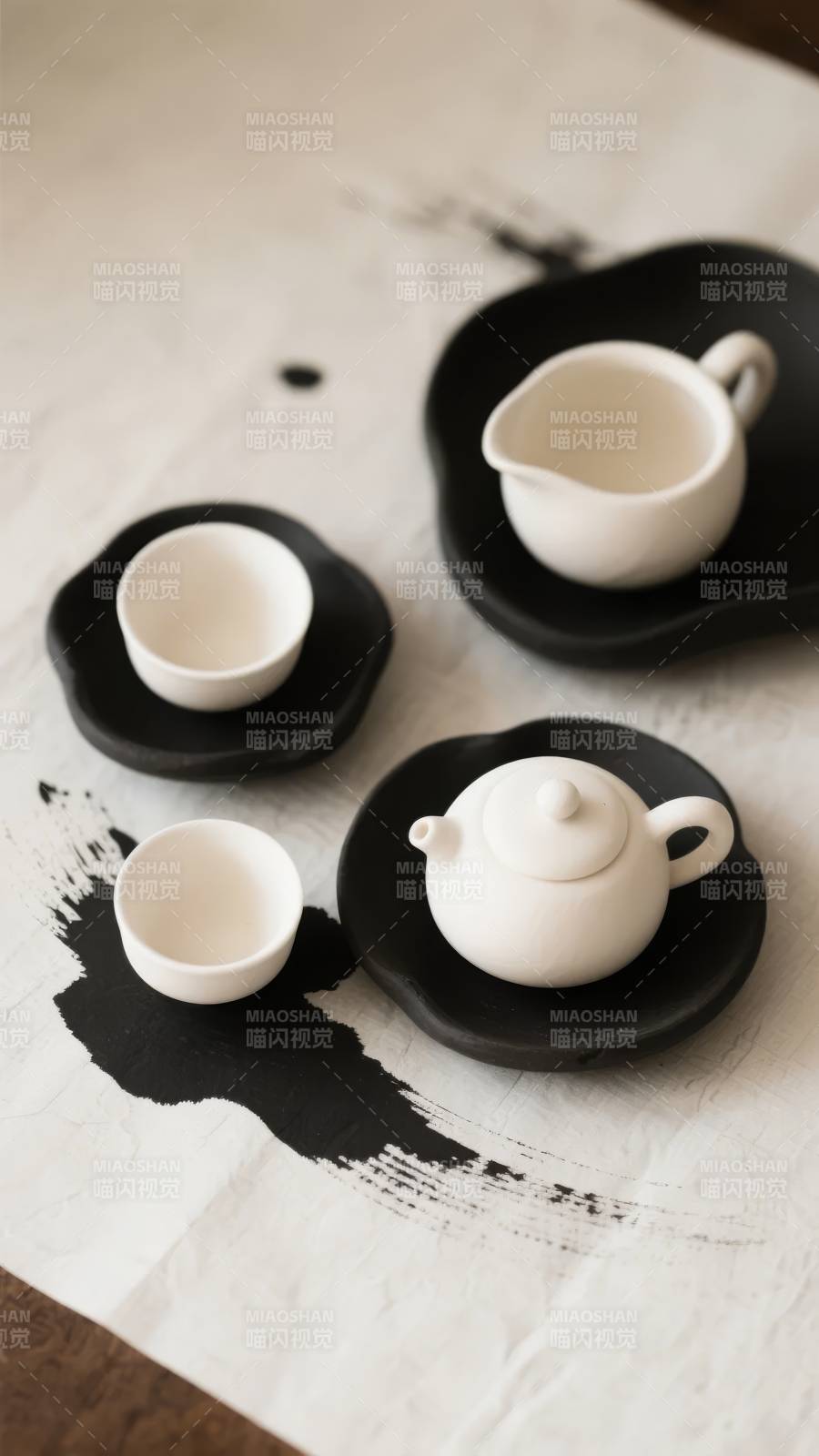 茶具静置 雅致生活图片